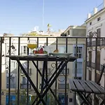 Negrito Apartment