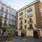Negrito Apartment